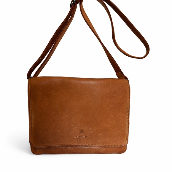 Oak & Tan Genuine Leather Messenger Bag